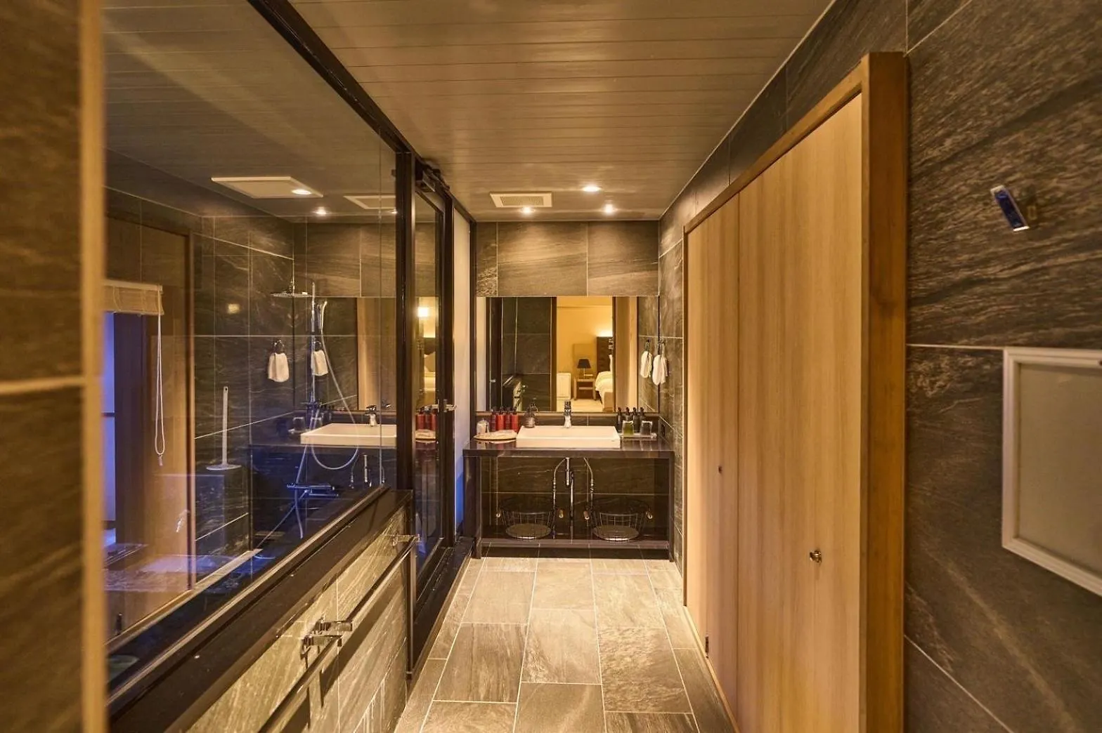 Hakone Elecasa Hotel And Spa