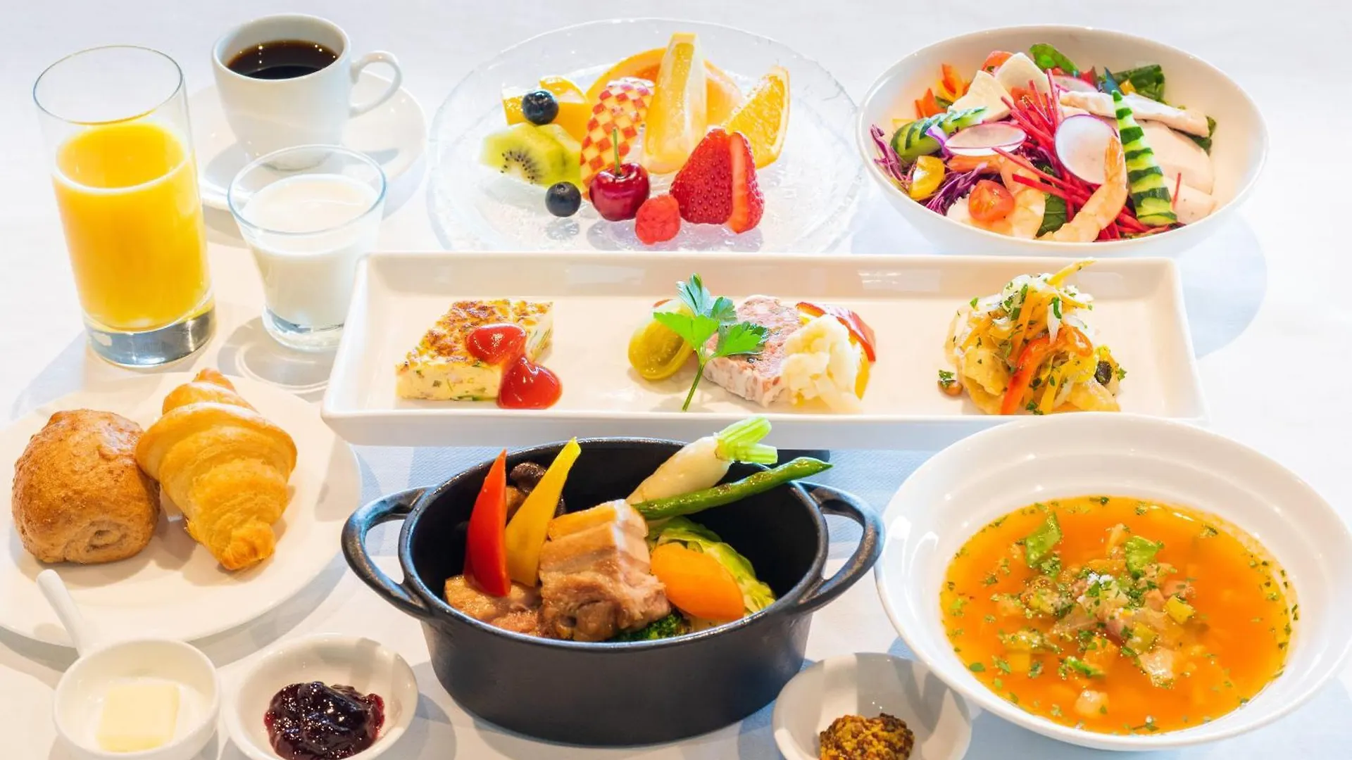 Hakone Elecasa Hotel And Spa 4*,